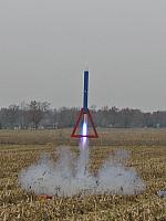 Liftoff on a Koji L1482 Blue