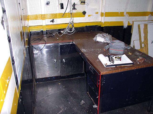 duty-desk-2004