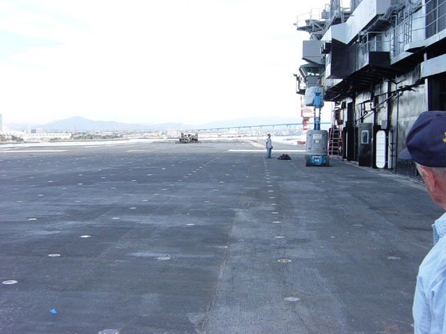 Flight_Deck_forward
