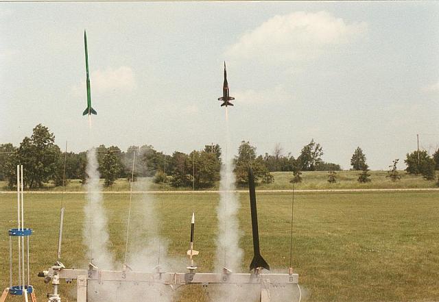 Long Tom upper stage and X-16 launch.jpg
