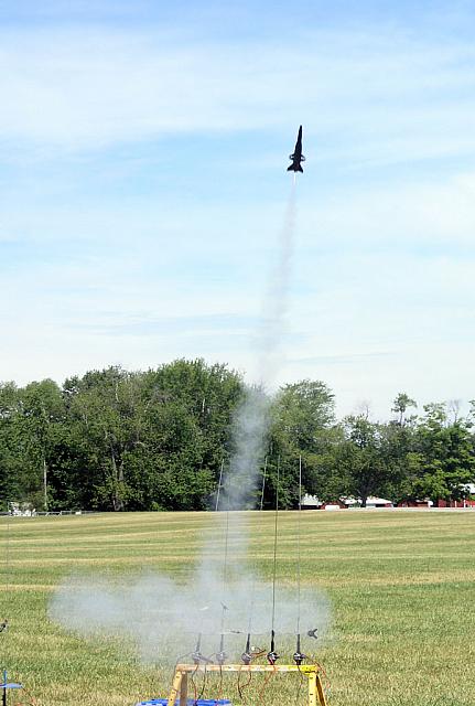 Art Upton's Estes X-15 on a C6