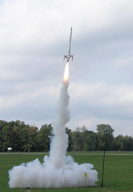 George's successful L2 cert launch. Beautiful flight with no roll. Very cool!