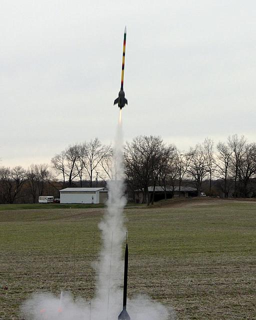 Another of Carl's cool looking Recyclable container rocket