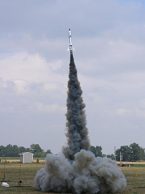 Tom Kurecka's beautiful Gemini Titan on two J400 smokey sams. Unfortunately the deployment failed. I heard it comein and hit the