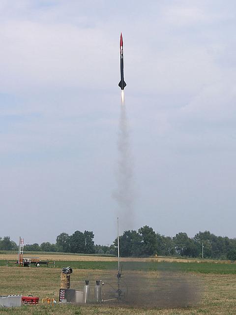 Fred's Fade to Black Rocketry