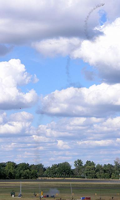 Emily tried this Snitch on a SRS hybrid. You can see the motor to the upper right. The Snitch body is near the base of a cloud.