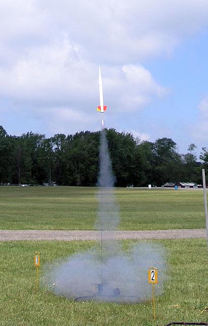 Gabe's Nike Smoke on a new CTI 29mm single grain blue motor