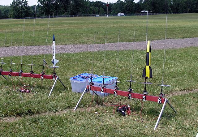 Ron Watkin's Thrustline Aerospace Arapahoe-E and a nice V-2