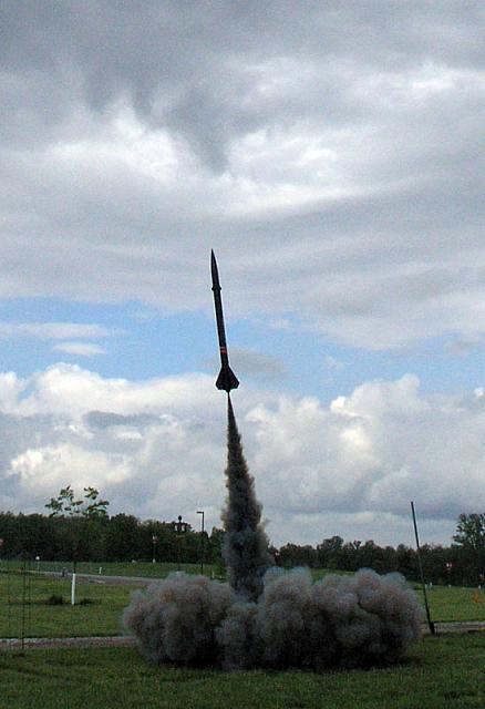 Tom's Stealth on a Smokey Sam J