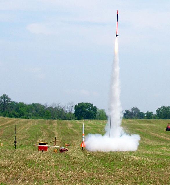 Scorpion Liftoff - Andy Tomasch photo