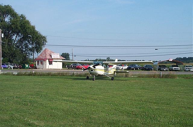 Another Airport Inn patron