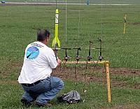 Art steps up to the 3rd tee, I think he has a C motor for this par 4.